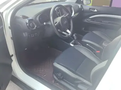 Kia KX1
