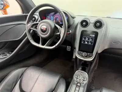 McLaren 570