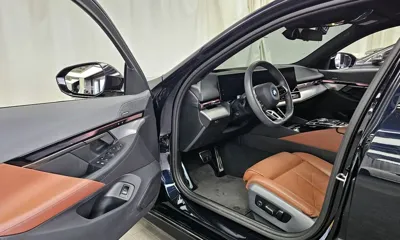 BMW i5
