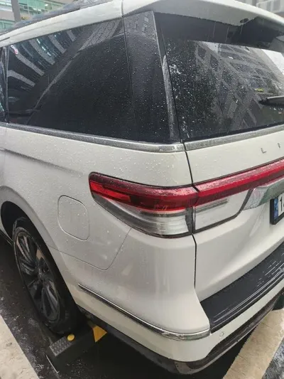 Lincoln Navigator