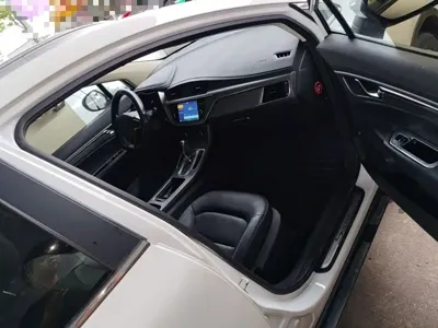 Geely Emgrand GS