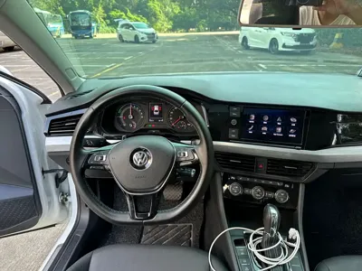 Volkswagen Bora EV