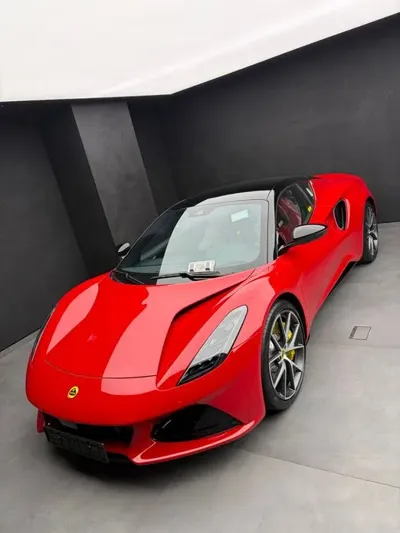 Lotus Emira