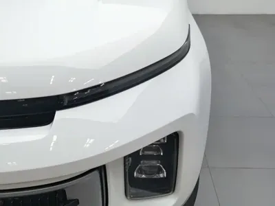 Geely ICON