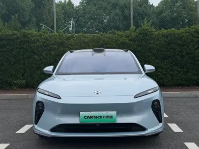 Nio ET5