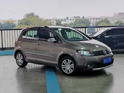 Volkswagen Golf (Import)