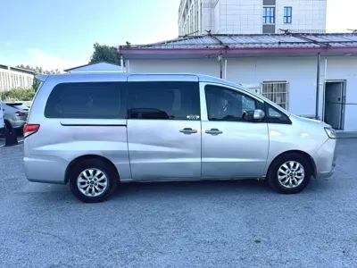 JAC Refine Refine M4
