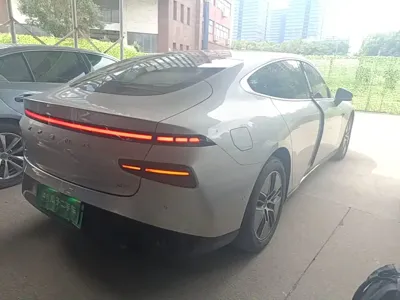 Xpeng P7