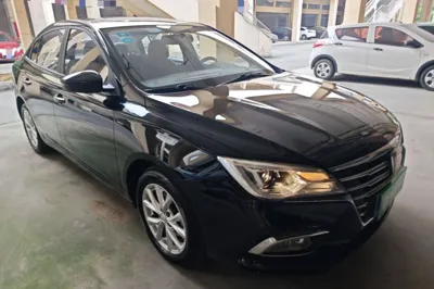 Roewe i5