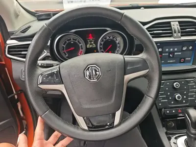 MG MG GS
