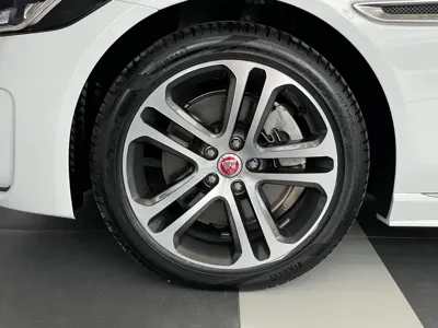 Jaguar XEL
