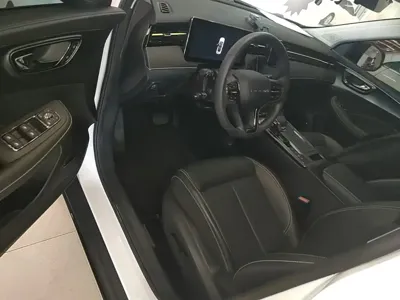 Roewe RX5