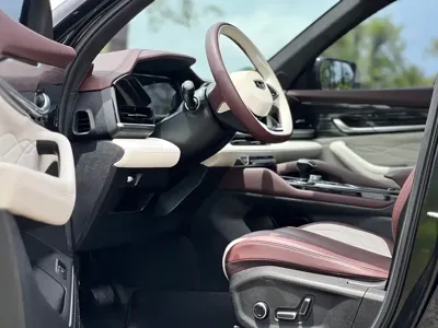 Geely Xingyue L