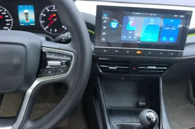 Roewe i5