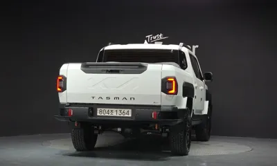 Kia Tasman