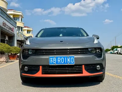 Lynk & Co 02