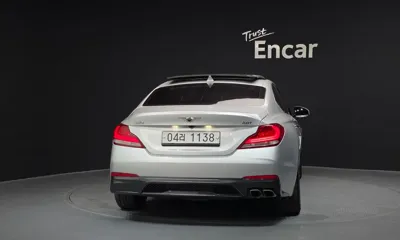 Genesis G70