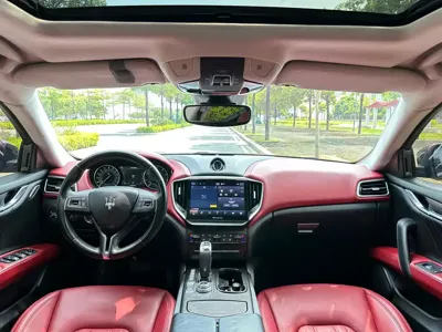 Maserati Ghibli