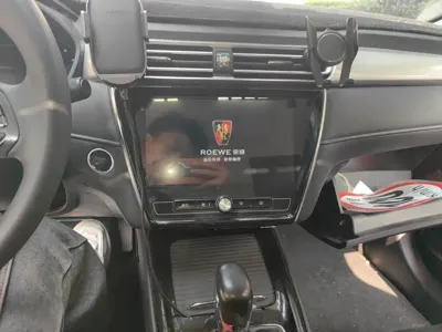Roewe i5