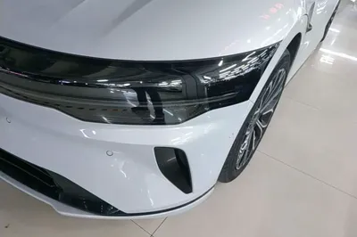 Zeekr 007GT