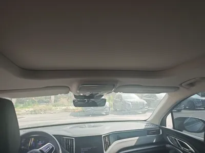 Hongqi HS7 PHEV