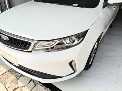 Geely Emgrand GL