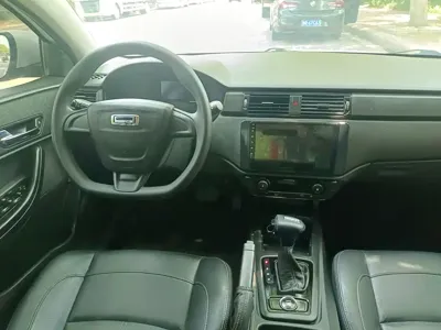 Qoros Qoros 3