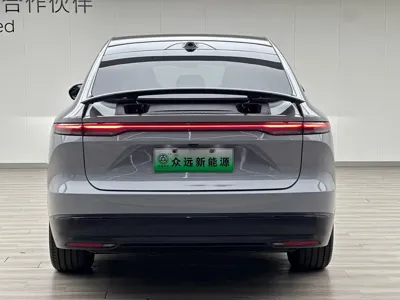 Nio EC7