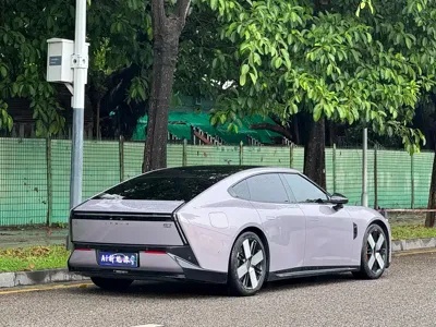 Xpeng P7