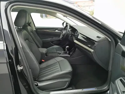 Volkswagen 帕萨特插电混动