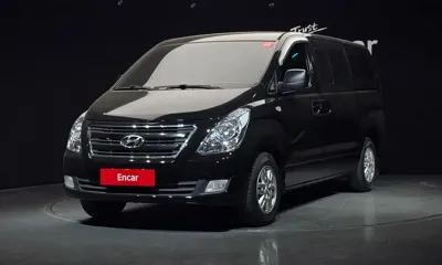 Hyundai Starex