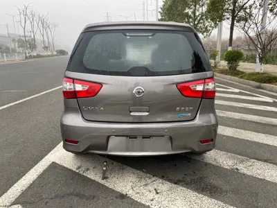 Nissan Livina