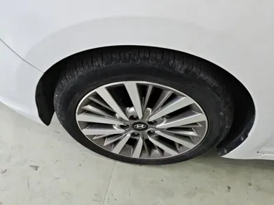 Hyundai Mistra