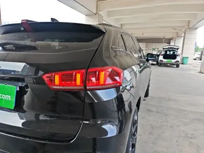 WEY Wey VV7
