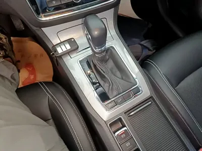 Roewe RX5