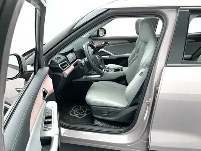 BYD Yuan Up