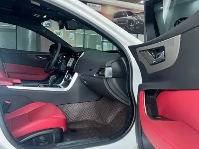 Jaguar XEL