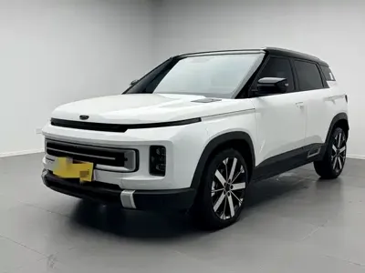 Geely ICON