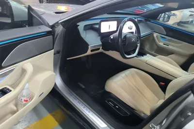 Xpeng P7
