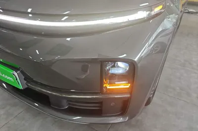 Li Auto L7