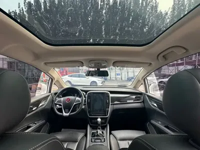 BYD MAX