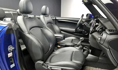 MINI Cooper Convertible