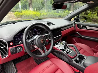 Porsche Cayenne Hybrid