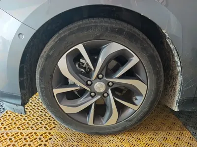 Buick Velite 6