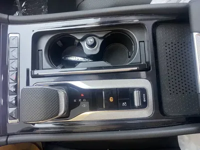 Hongqi Hongqi H5