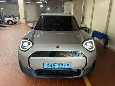 MINI Aceman