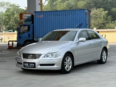 Toyota Reiz