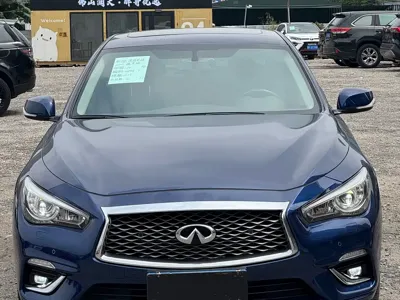 Infiniti Q50L