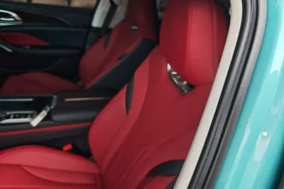 Hongqi H6