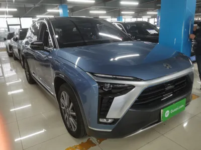 Nio ES8